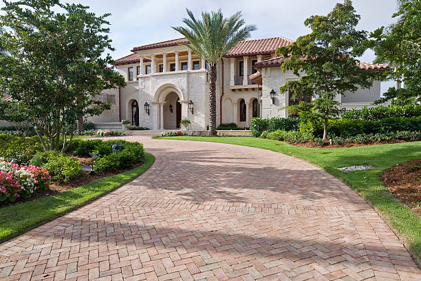 Best Custom Driveway Pavers  in Overland, MO
